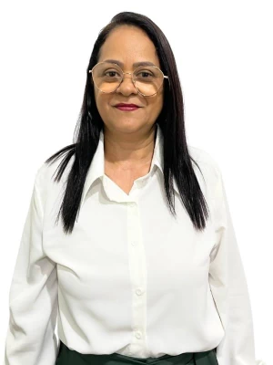 Vanuzia Andrade de Oliveira Santos
