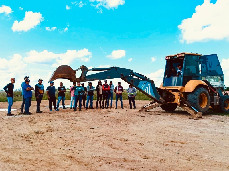 Curso de Operador de Retroescavadeira é iniciado em Graccho Cardoso